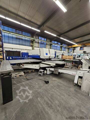 Stroj za kombinaciju probijanja i lasera TRUMPF Trumatic 600 L