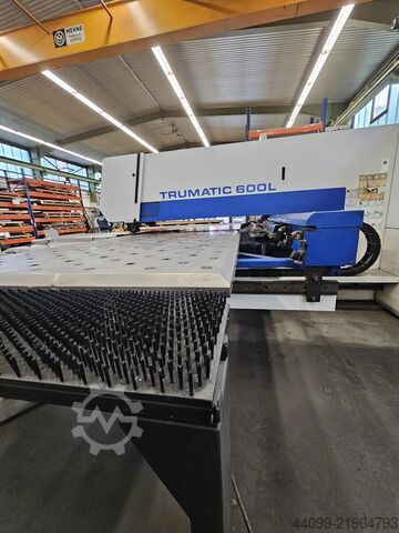 Stroj za kombinaciju probijanja i lasera TRUMPF Trumatic 600 L
