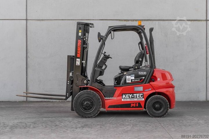 Targonca Manitou MI 25 D