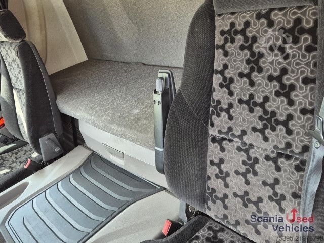 Caminhão frigorífico Scania G 450 B6x2*4NB Kühlkoffer LBW