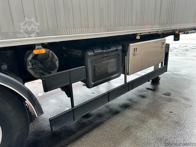 Semirremolque volquete BENALU C39 Getreidekipper HYVA Liftachse JOST  65m³