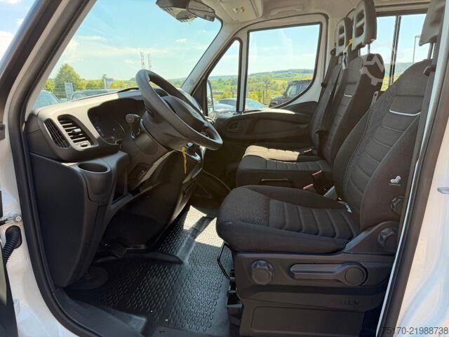 Furgão plataforma cabina dupla Iveco Daily 35S16 H 3.0L A8 *Automatik*AHK*7-Sitze*