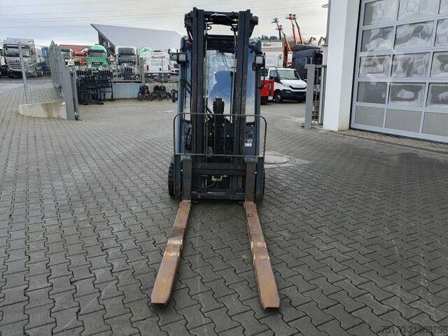 Chariot élévateur Linde E18 - 01 / Triplex: 4.50m! / SS / nur 5.672h!