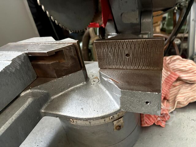 Gergaji bulat logam Berg & Schmid PERFECT 275