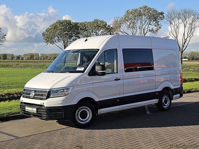 VOLKSWAGEN CRAFTER 35 2.0 L3H3 Dubbele Cabine LED Adaptieve Cruise Camera Euro6 Trekhaak Automaat! VW CRAFTER 35 2.0 L3H3 Dubbele Cabine LED Adaptiev...