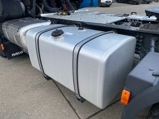 Standardni SZM Iveco S-WAY 460 / Intarder / 2x Tank / Euro 6