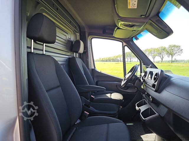 Yüksek tavanlı istasyon vagonu MERCEDES-BENZ SPRINTER 314 L1H1 LED Automaat!