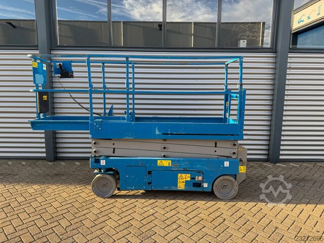 Platformă foarfecă Genie GS2032, nacelă foarfecă, lift foarfecă (2011) Genie GS2032 Hoogwerker Schaarhoogwerker Schaarlift (...