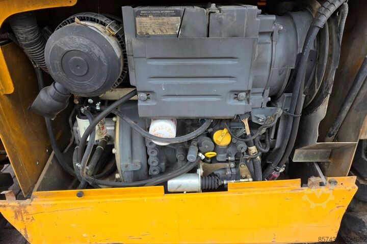 Elevador de tesoura Haulotte Compact 12DX Diesel, 4x4 Drive, 12m Working Height