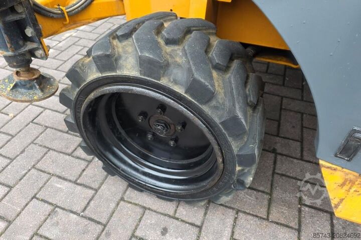 Elevador de tesoura Haulotte Compact 12DX Diesel, 4x4 Drive, 12m Working Height