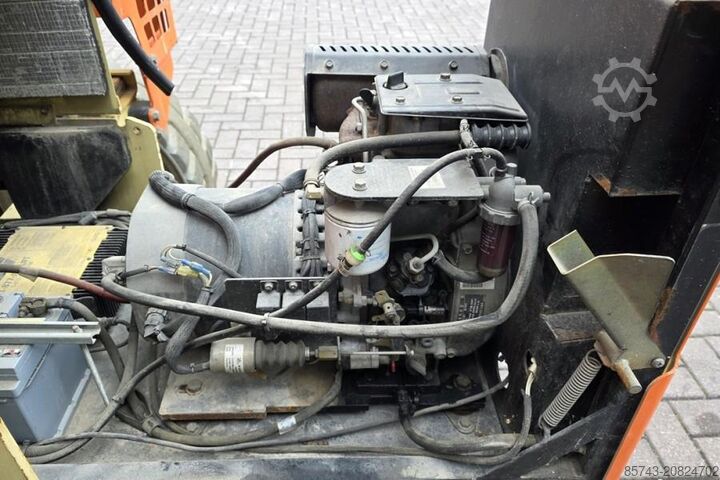 Elevador de tesoura JLG M4069 Hybrid, 14.2m Working Height, 360kg Capacity