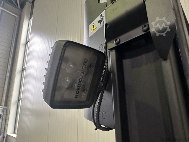 SWE 120 XR * DEMO !! REACH - MAST + Tilthanterande gafflar + Sido förflyttning !! TOYOTA SWE 120 XR * DEMO !!  REACH - MAST  +  Tilting Forks + S.S.  !!