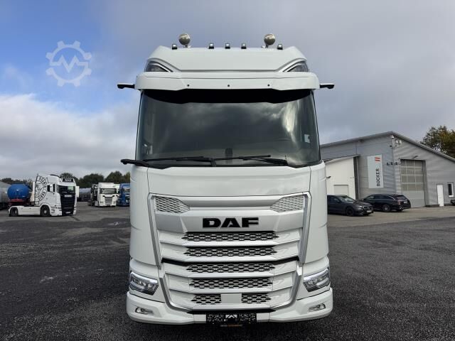 Vakio vetoauto DAF XG+ 530 FT 4x2 VExec Standklima Intarder Leder