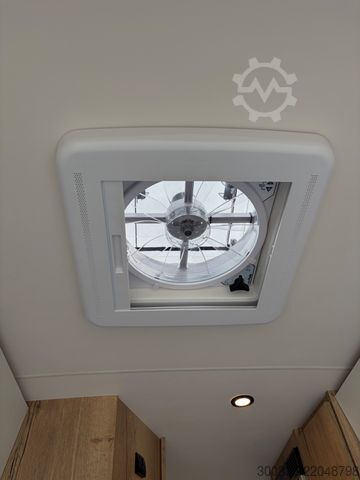 Autocaravana CLEVER Celebration 600 - CSL Munich Edition