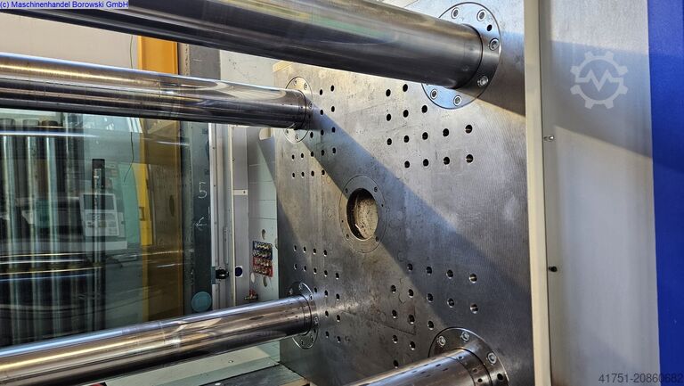 Injection moulding machine KraussMaffei KM 300-1400 CX