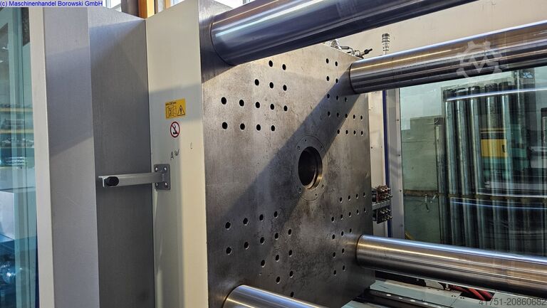 Injection moulding machine KraussMaffei KM 300-1400 CX