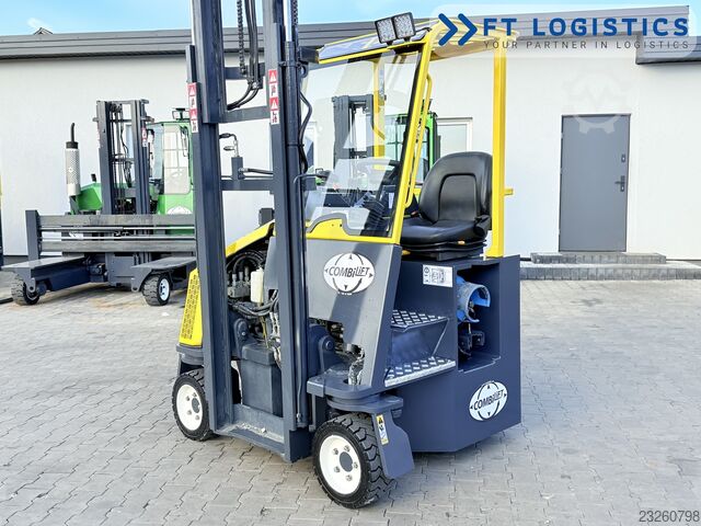 Forklift empat hala Combilift CB3000 GAS TRIPLEX 4900 FREE-LIFT