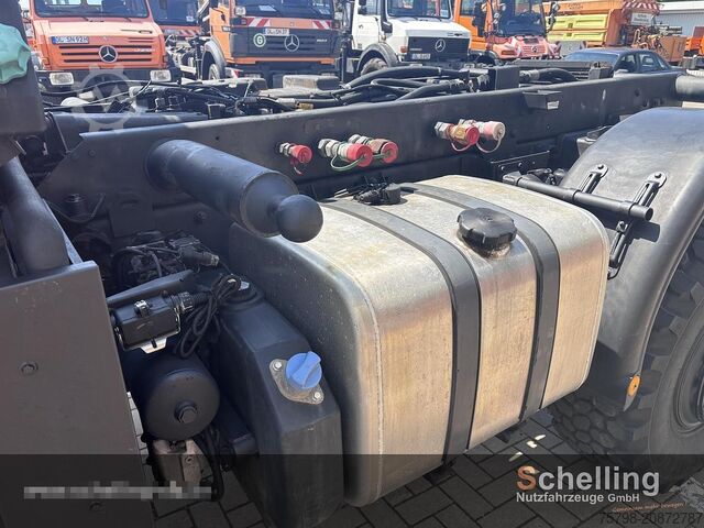 Speciallastbil MERCEDES-BENZ U500