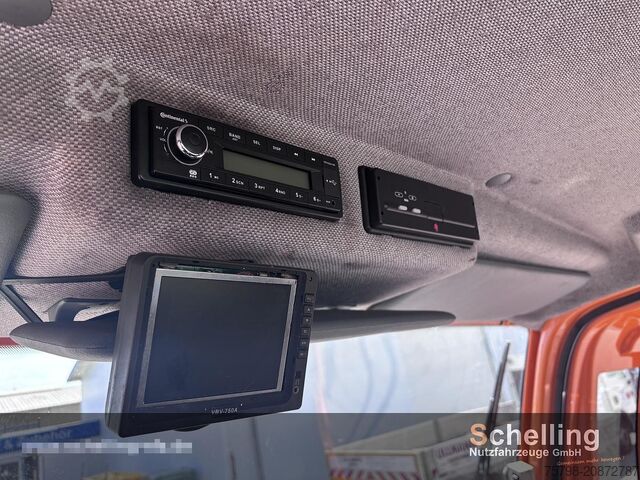 Speciallastbil MERCEDES-BENZ U500