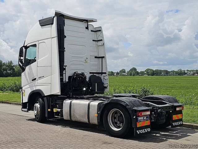 স্ট্যান্ডার্ড SZM VOLVO FH 460 XL
