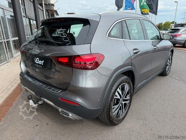 Plataforma de carga Mercedes-Benz GLA 200 d Progressive AHK+TOTW+R-Kamera+Carplay