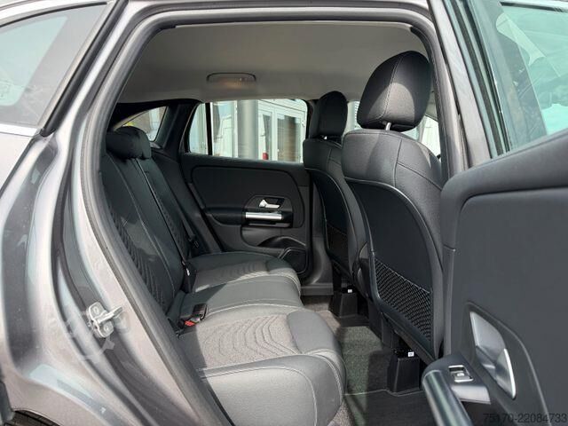 Plataforma de carga Mercedes-Benz GLA 200 d Progressive AHK+TOTW+R-Kamera+Carplay