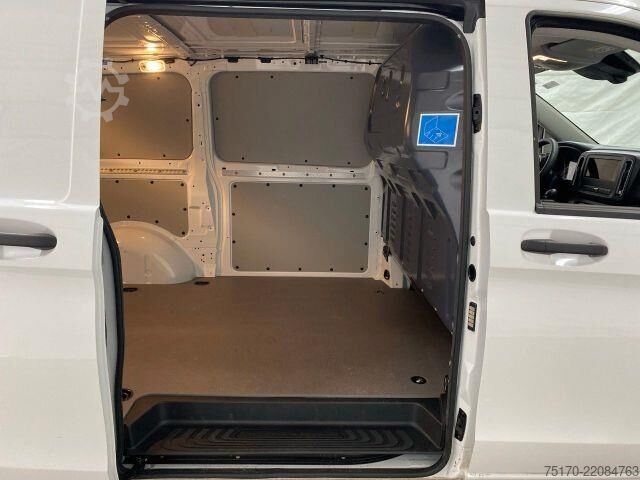 Kombi med högt tak Mercedes-Benz Vito 116 CDI 3200 Klima Kamera LED AHK