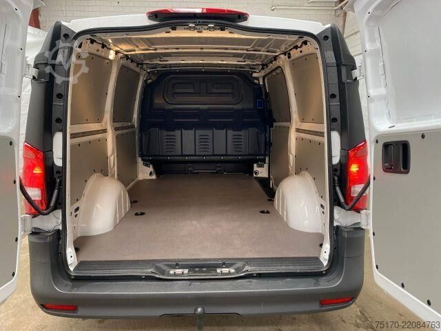 Kombi med högt tak Mercedes-Benz Vito 116 CDI 3200 Klima Kamera LED AHK