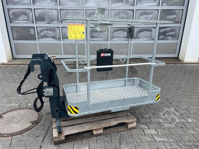 Magni arbetskorg / trädvårdskorg / 250 kg / 2022 DEMO Magni Arbeitskorb / Baumpflegekorb / 250 kg / 2022 DEMO