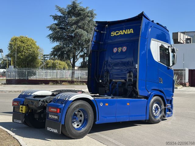 Standardni vlačilec SCANIA 590 S FULL PNEUMATIC