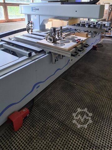 Обрабатывающий центр с ЧПУ WEEKE BHC 260 Profiline