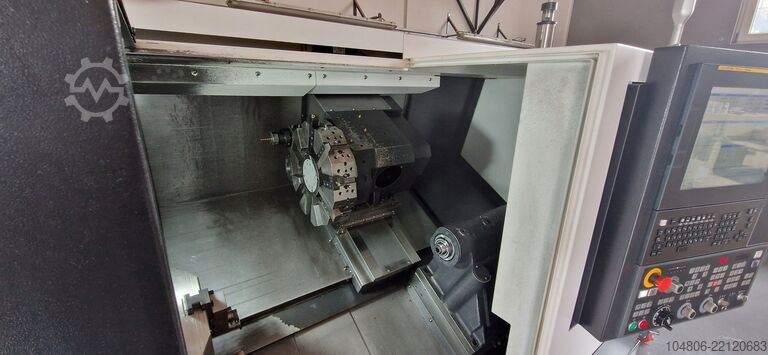 Torno CNC Hyundai WIA HD2600 Hyundai Hyundai WIA HD 2600