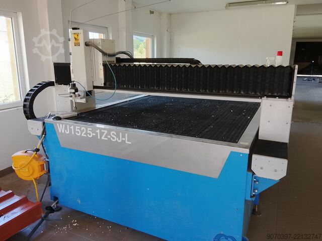 Máquina de corte a jato de água (sem abrasivo) PTV Spol. S.r.o. WJ1525-1Z-SMART JET II-L
