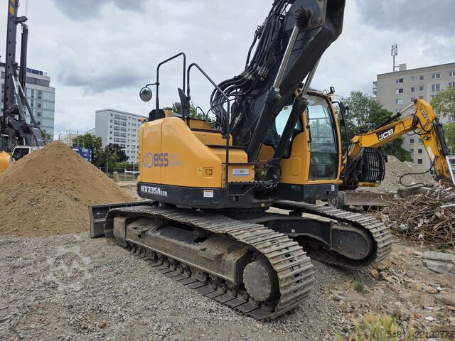 Crawler excavator Hyundai HX235 ALCR