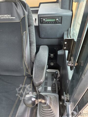 Crawler excavator Hyundai HX235 ALCR