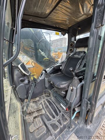 Crawler excavator Hyundai HX235 ALCR