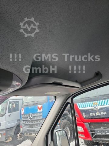 Yüksek tavanlı panelvan MERCEDES-BENZ Sprinter 516 CDI / 4X4 ALLRAD / Mixto 6 Sitze