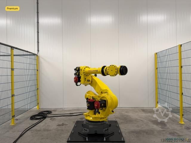 1년 보증이 적용되는 리퍼브 로봇 FANUC R-2000iB/210F