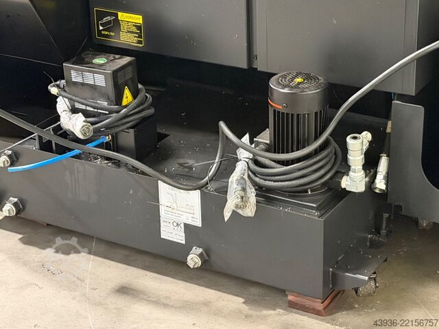 Strung CNC axa C DOOSAN PUMA GT3100M Doosan Puma GR3100M