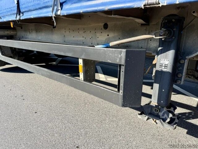 Брезент Schmitz Cargobull Edscha /2x Liftachse / 3x Achsen