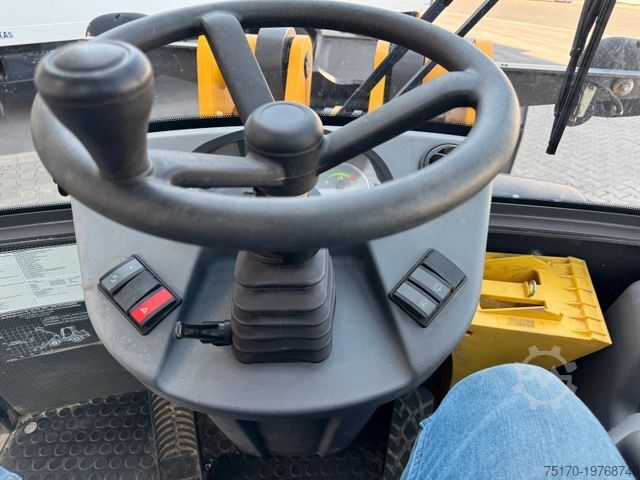 Radlader AHLMANN AX 850 / nur: 671h / 11.2022 / Gabel / Schaufel