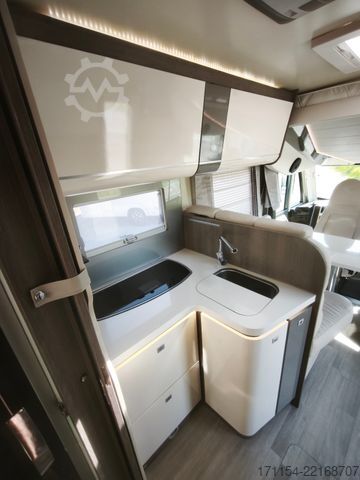 Интегрированный автодом MOBILVETTA K-Silver I 59, Längsbetten, Solar, Klima, TV,