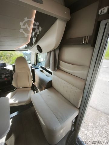 Интегрированный автодом MOBILVETTA K-Silver I 59, Längsbetten, Solar, Klima, TV,