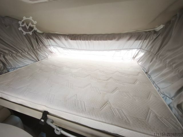 Интегрированный автодом MOBILVETTA K-Silver I 59, Längsbetten, Solar, Klima, TV,
