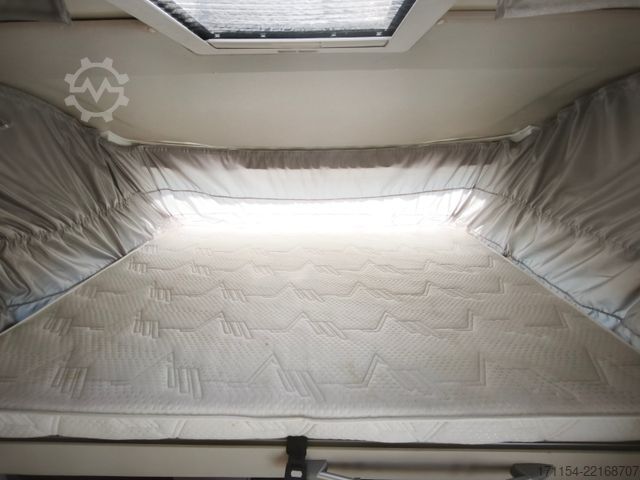 Интегрированный автодом MOBILVETTA K-Silver I 59, Längsbetten, Solar, Klima, TV,