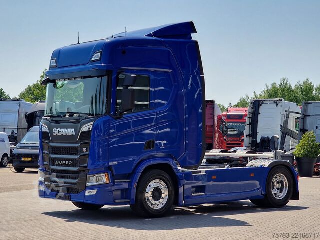 Estándar-SZM Scania R460 Highline 4x2 - New dashboard - Retarder - ...