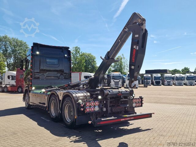 Sistema de braço de gancho Scania 590S V8 NGS 6x4 - HIAB Multilift 24T - Like new...