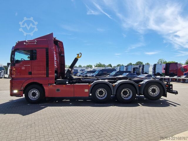 Hakenarmsystem MAN TGX 35.500 8x4*4 - Hyva Hooklift - Custom inter...