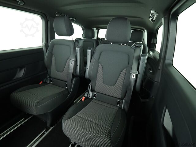 Kleinbus Mercedes-Benz EQV 300 lang (7 Sitzer) SpurW Sport Navi ACC LM