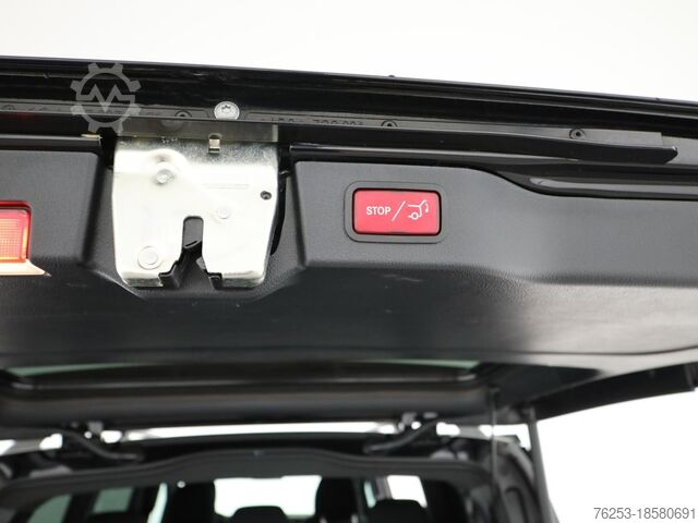 Kleinbus Mercedes-Benz EQV 300 lang (7 Sitzer) SpurW Sport Navi ACC LM